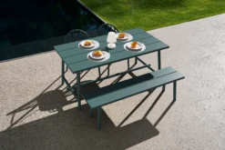 Fred's Medium Table Gartentisch, grün, 170x90x76 cm